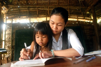 Giáo viên không có thưởng Tết: Bộ trưởng Giáo dục cũng...bó tay